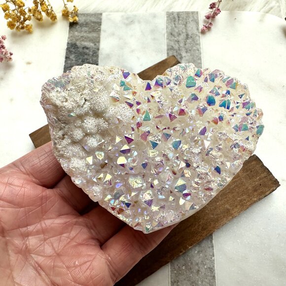 Gorgeous Angel Aura Quartz Heart Cluster - Picture 4 of 6